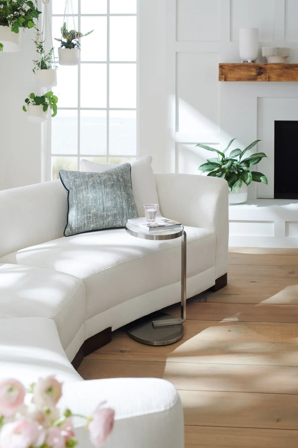 Luxury White Chenille Modular Chair Modern Italian Style for Villa