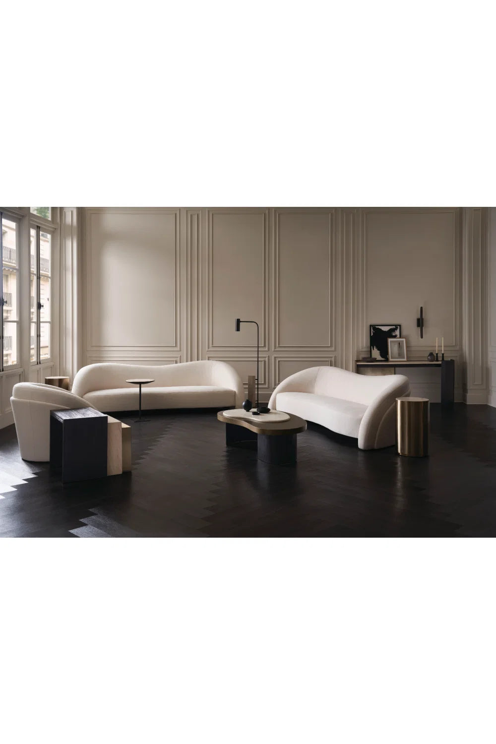Luxury White Free-Form Curved Sofa Modern Italian Style for Villa