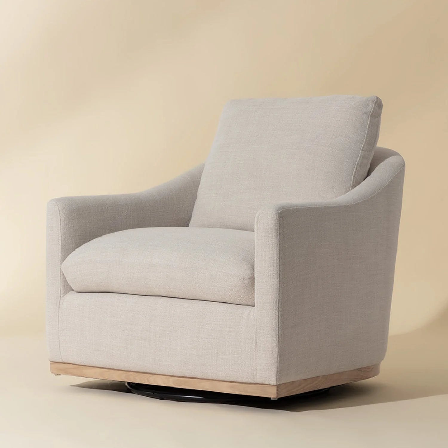 Luxury White Linen Swivel Lounge Chair Modern Italian Style for Villa