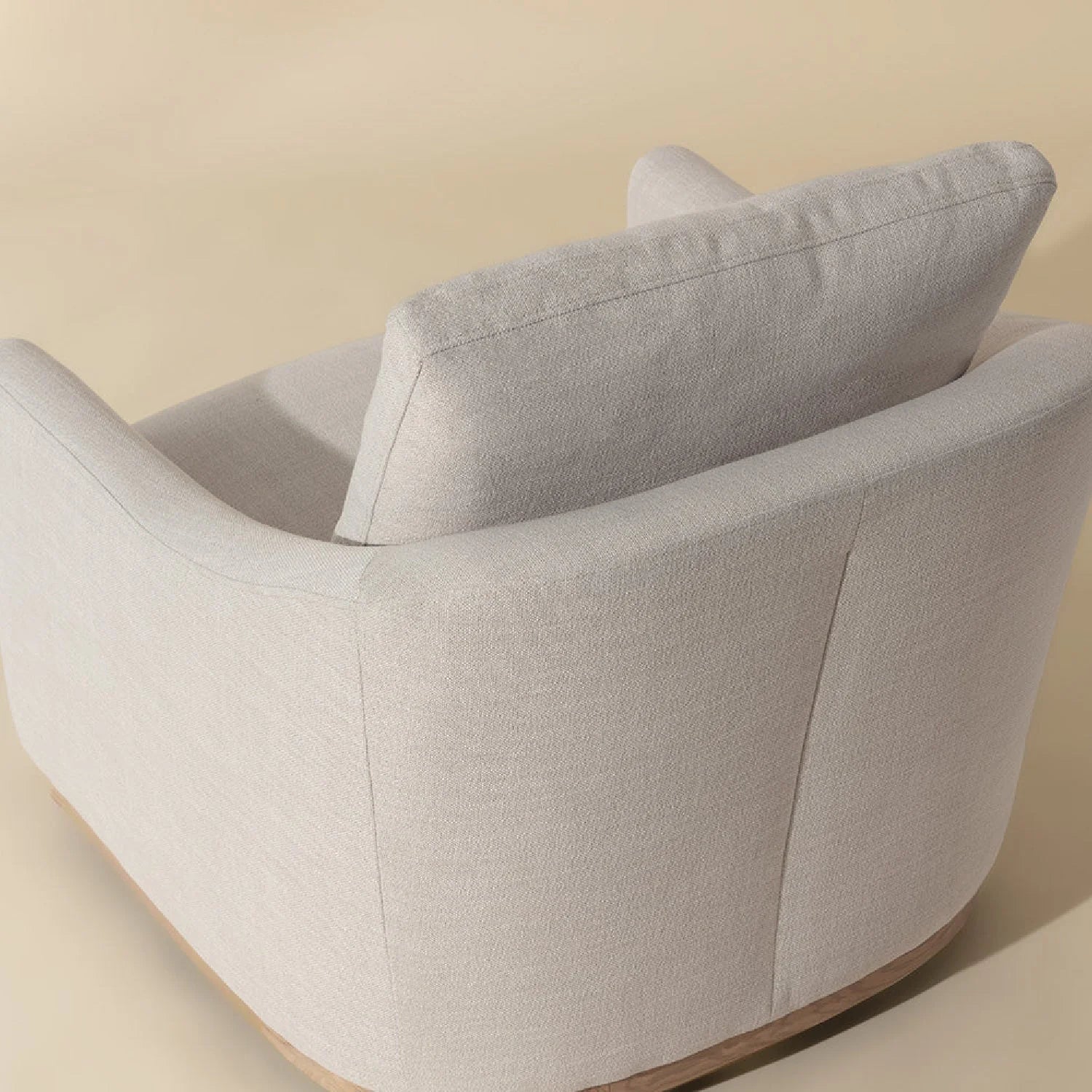 Luxury White Linen Swivel Lounge Chair Modern Italian Style for Villa