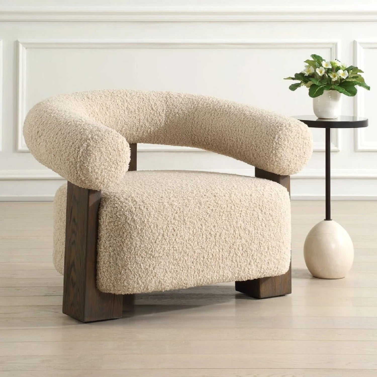 Luxury White Shearling T-Back Lounge Chair Modern Italian Style for Villa