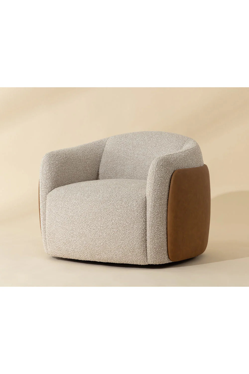 Luxury White Textured Swivel Lounge Chair Modern Italian Style for Villa