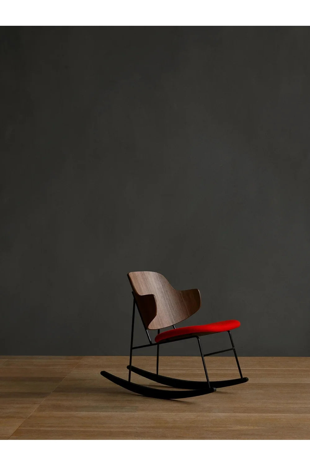 Luxury Wood Back Rocking Chair Modern Italian Style for Villa