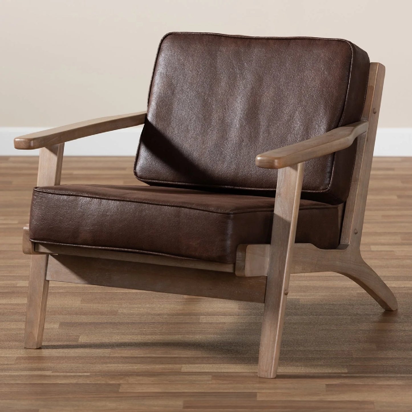 Luxury Wood Framed Lounge Chair Modern Italian Style for Villa