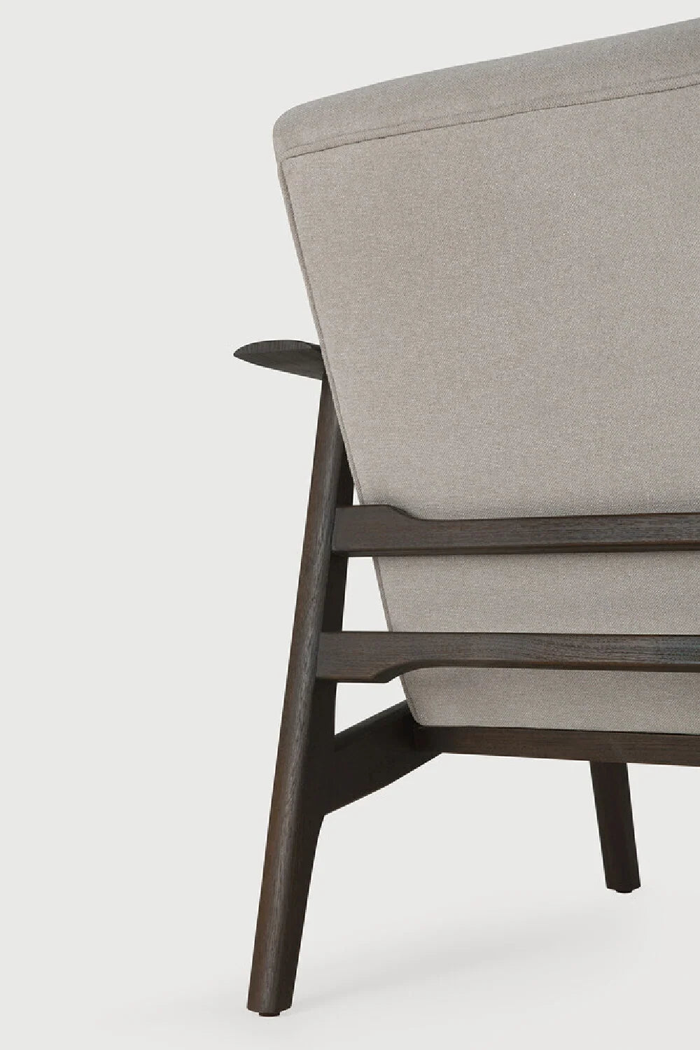Luxury Wood Framed Lounge Chair Modern Italian Style for Villa