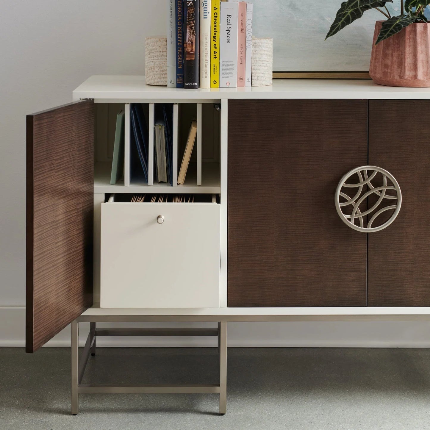 Luxury Wooden 4-Door Sideboard European Style for Villa