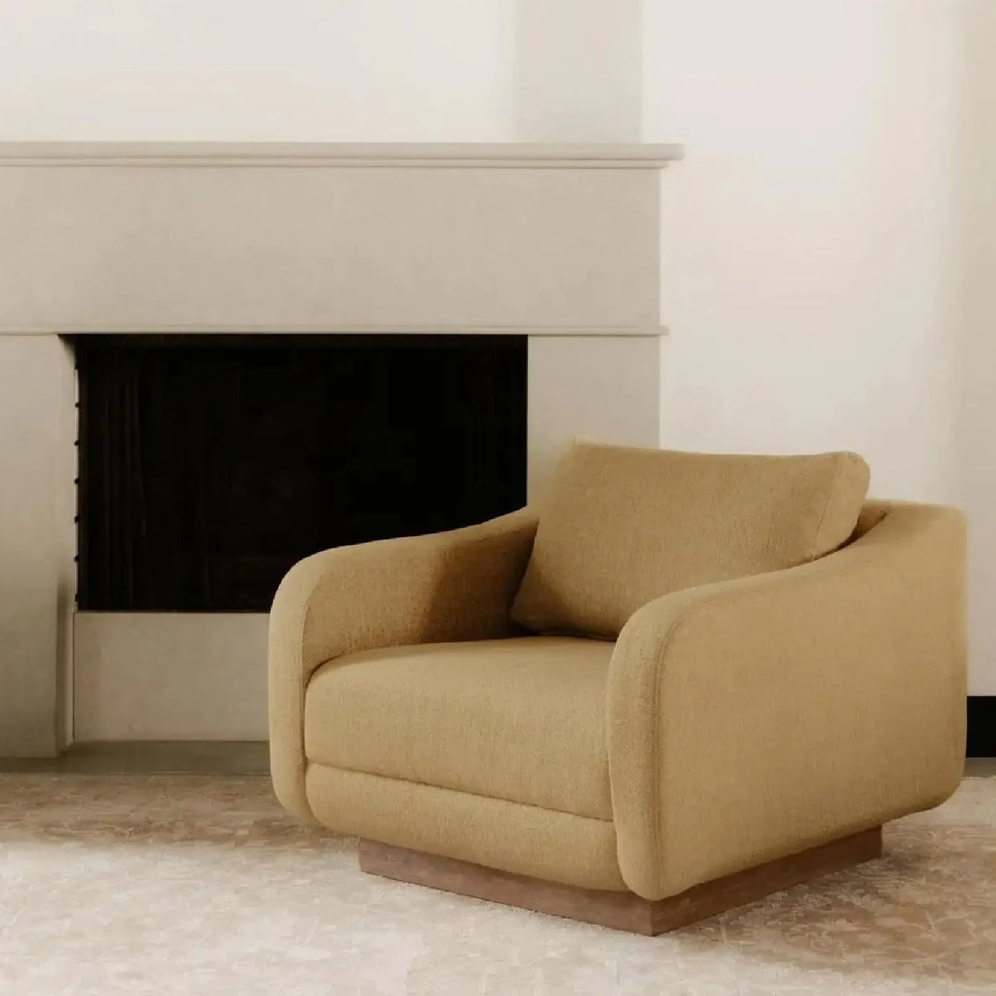 Luxury Wooden Plinth Lounge Chair Modern Italian Style for Villa