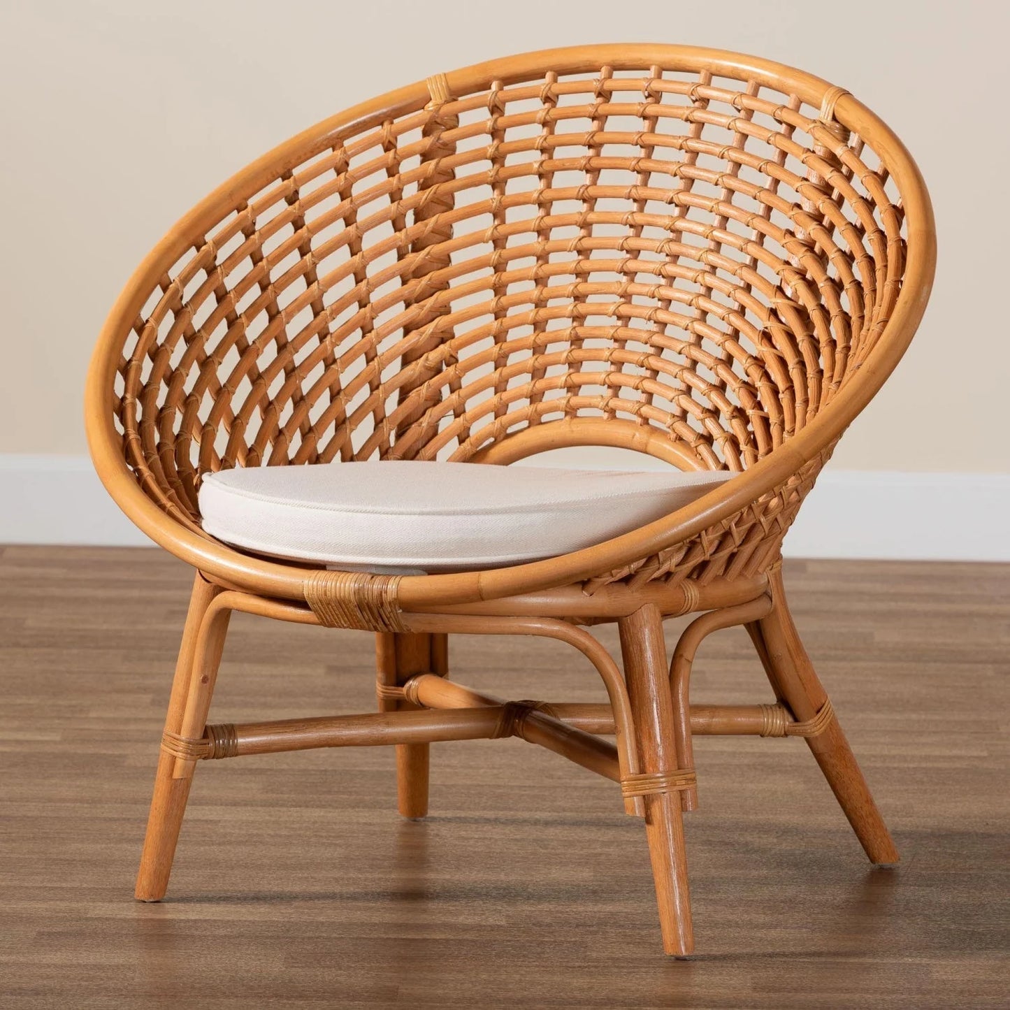 Luxury Woven Rattan Accent Chair Modern Italian Style for Villa