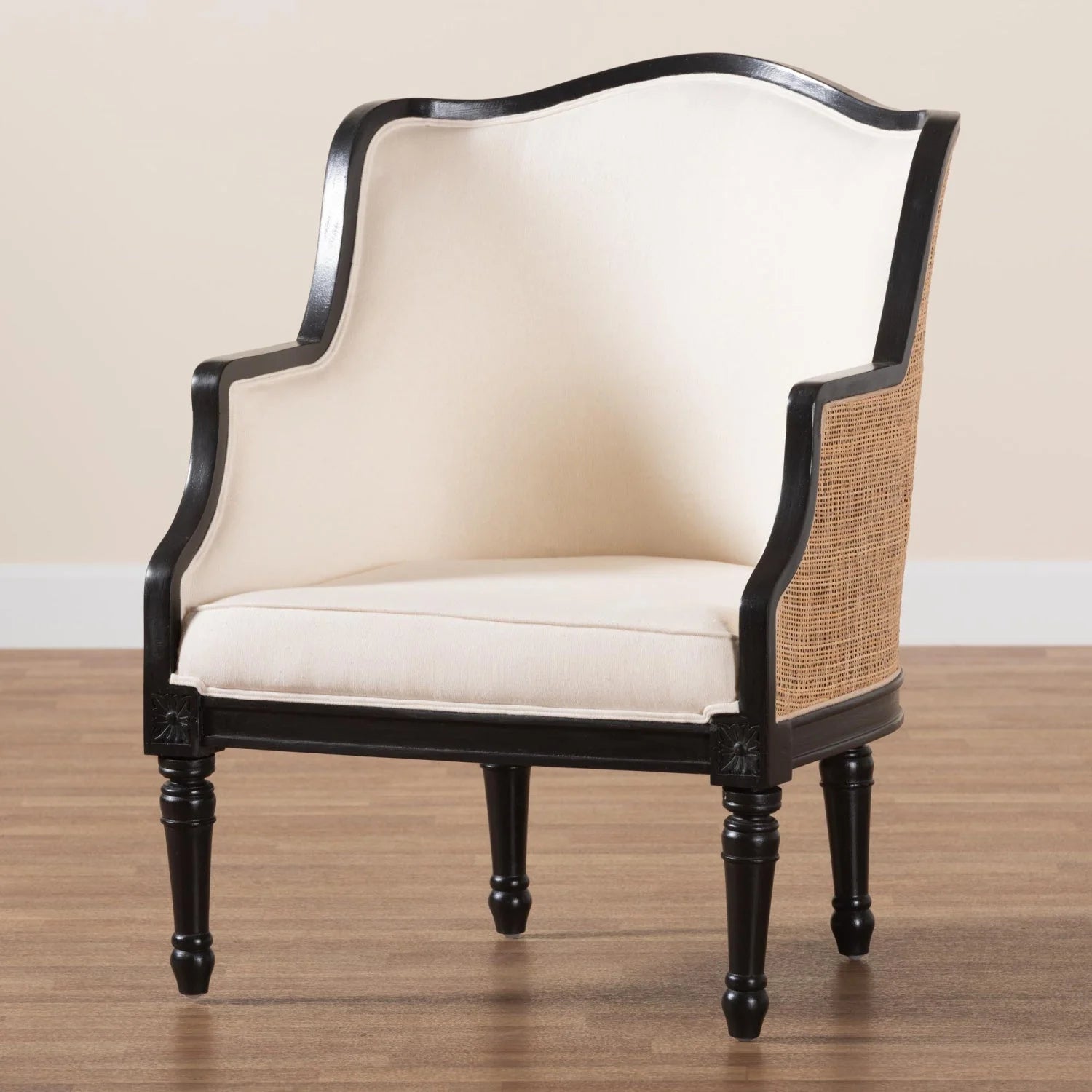 Luxury Woven Rattan Accent Chair Modern Italian Style for Villa