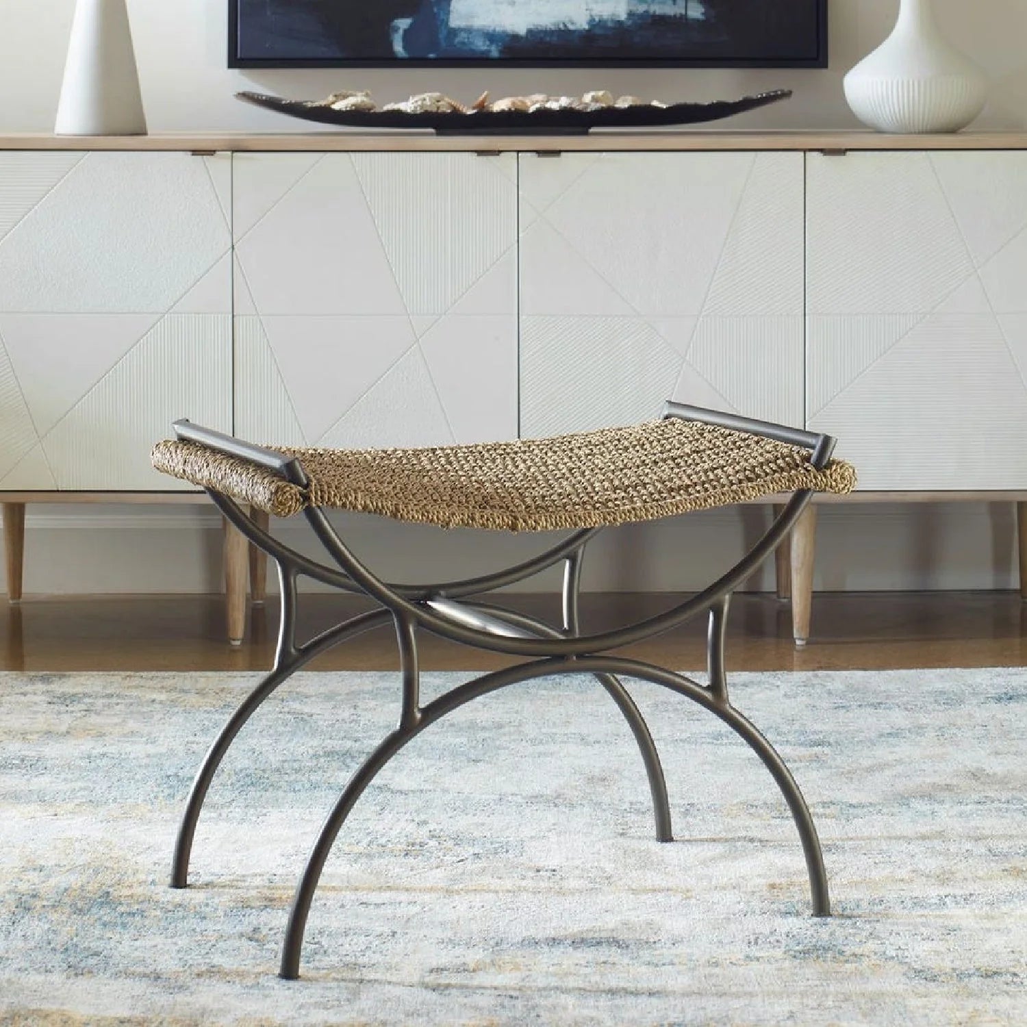 Luxury Woven Seagrass Bench European Style for Villa