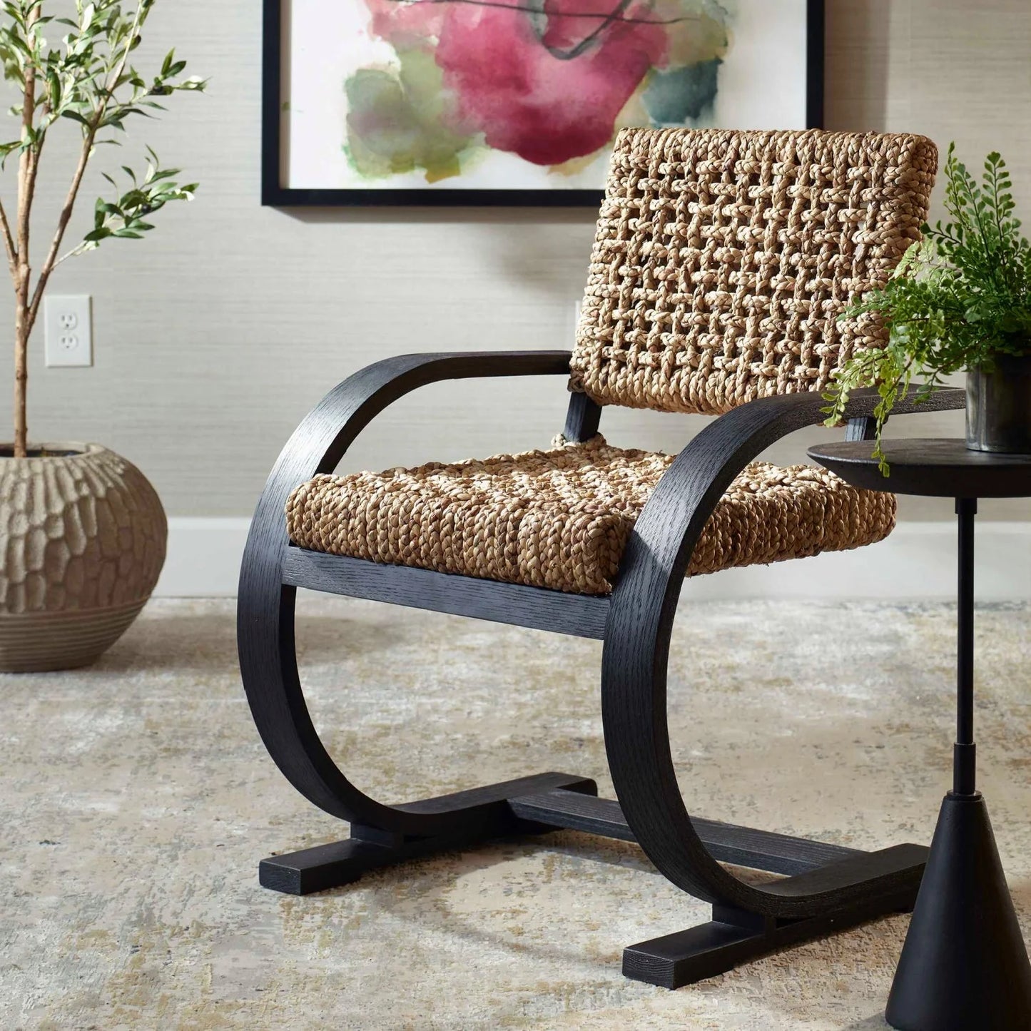 Luxury Woven Water Hyacinth Dining Armchair European Style for Villa