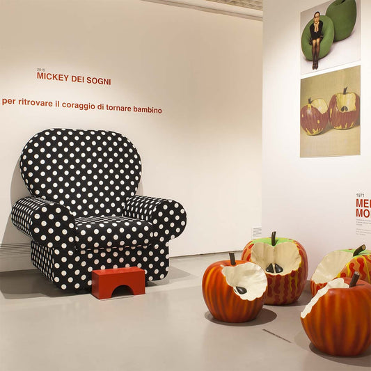 Luxury MICKEY DEI SOGNI Armchair Modern Italian Style for Villa