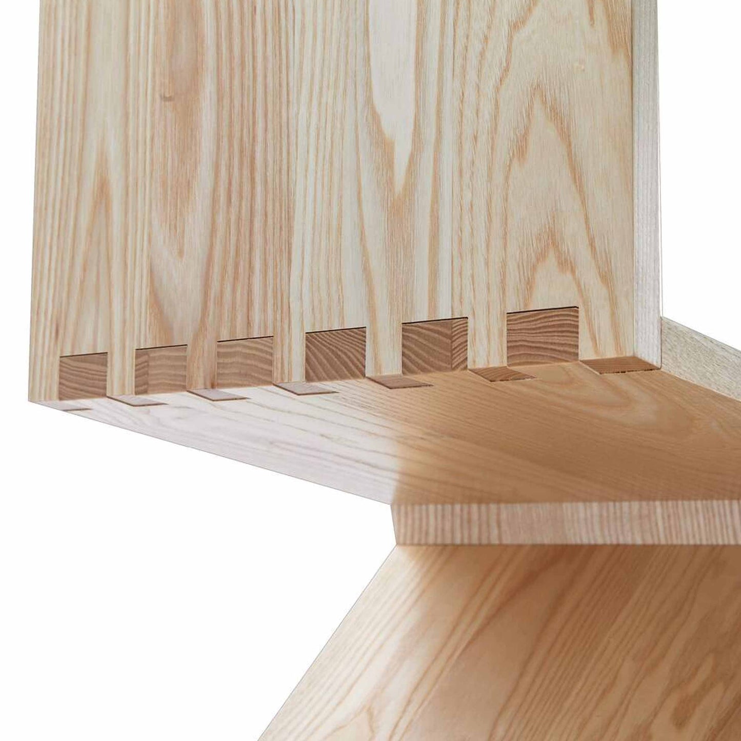 Zig Zag Chair – Cantilevered Wood Statement by Rietveld for Cassina | 280