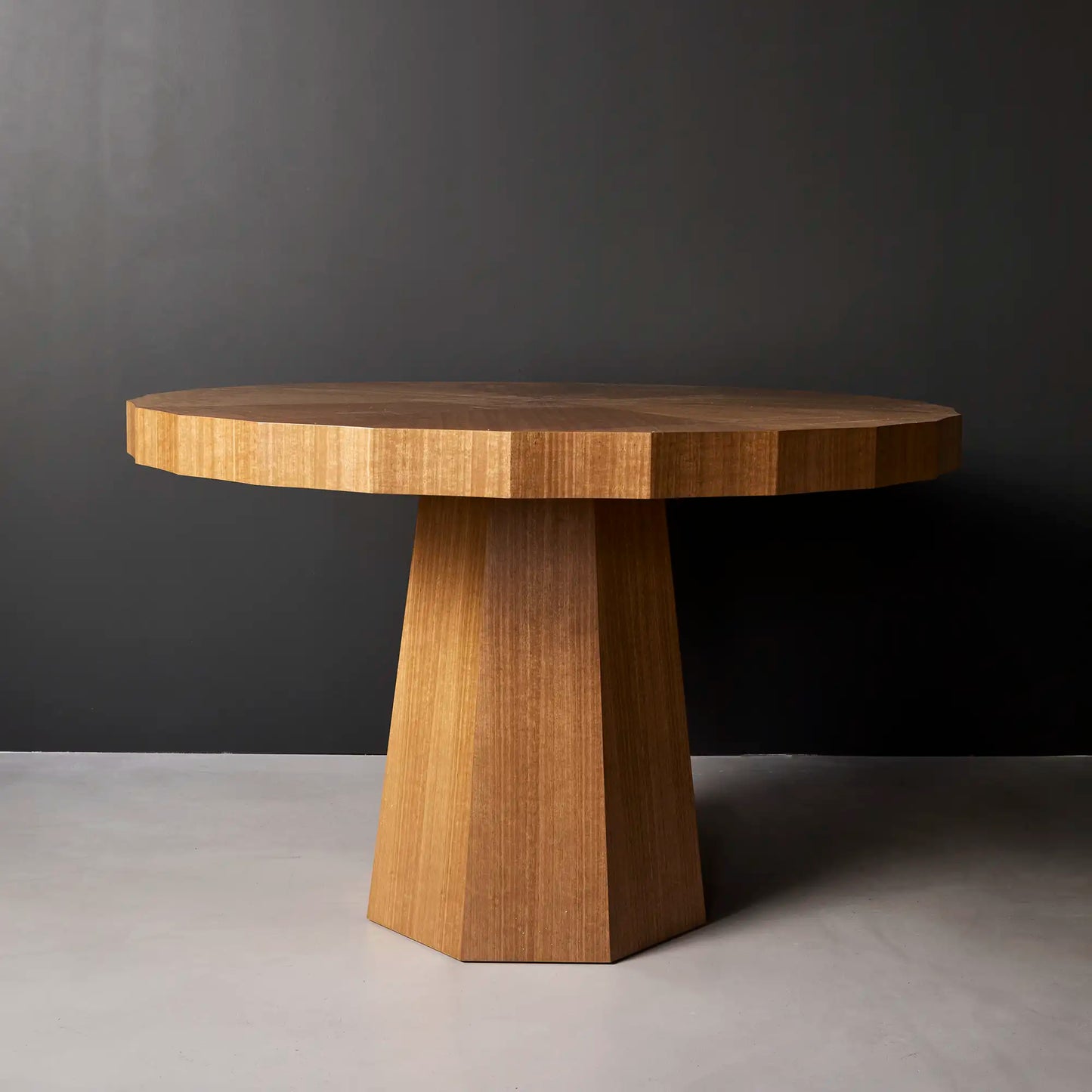 Luxury Modern Ondara Dining Table European Style for Villa