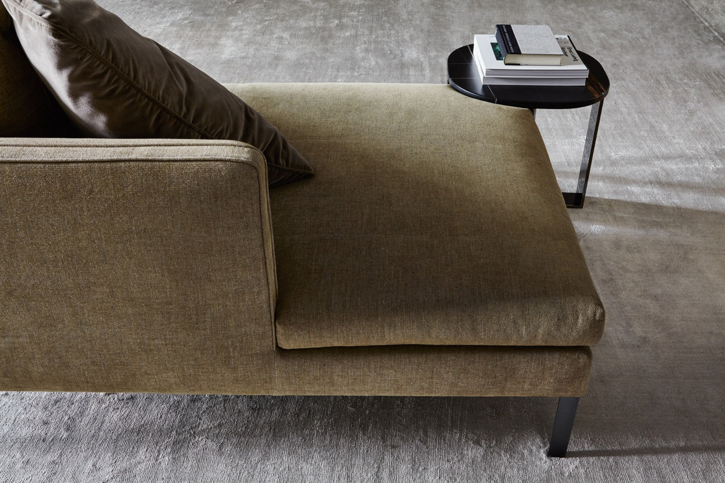 Luxury Paul Modular Sofa Modern Italian Style for Villa