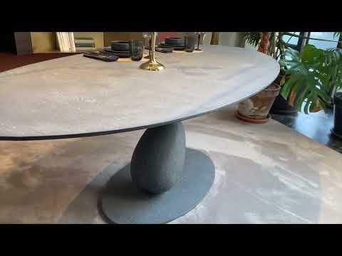 Luxury MATERA Oval Dining Table Modern Italian Style for Villa