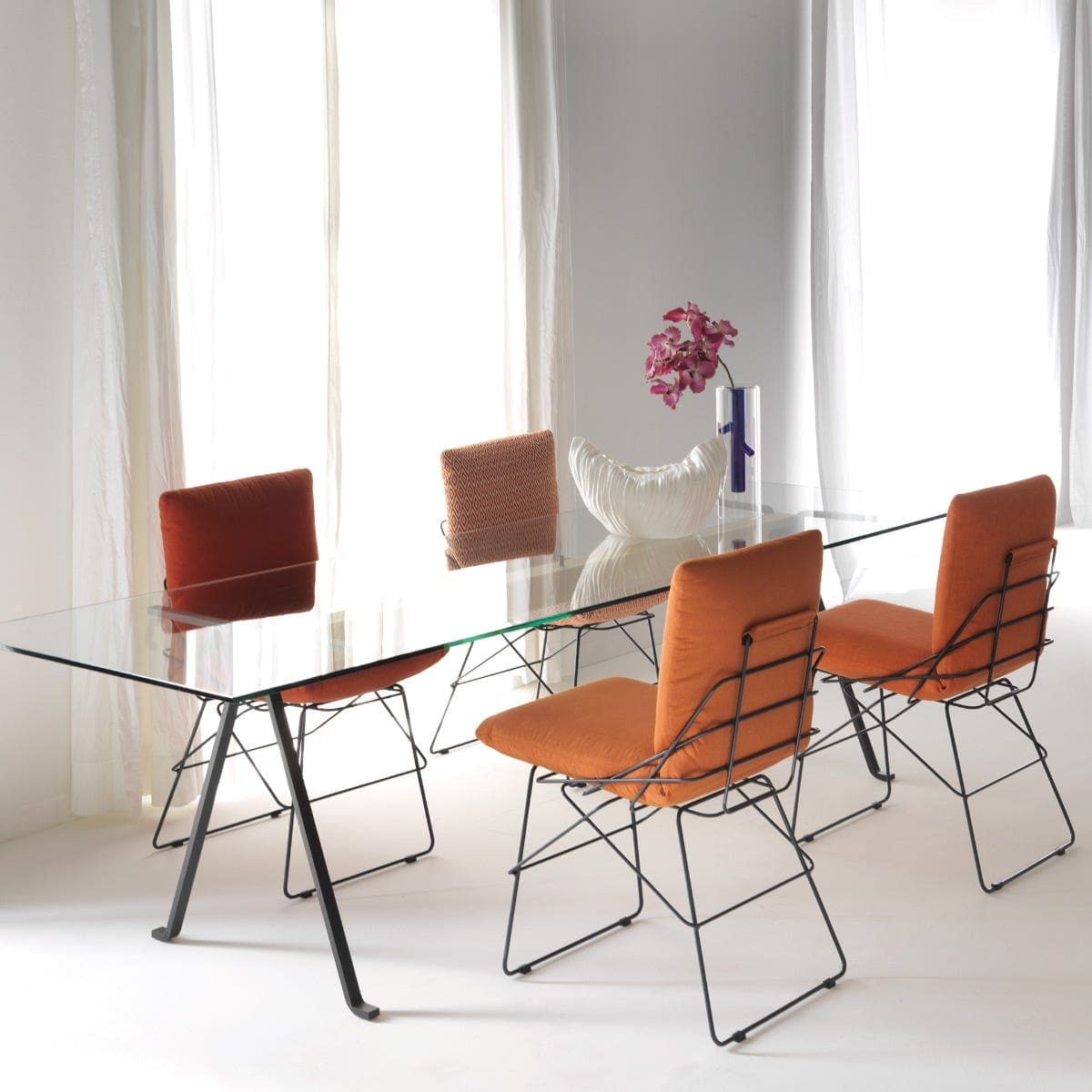 Sof Sof Dining Chair – Sculptural Steel Rod Design by Driade