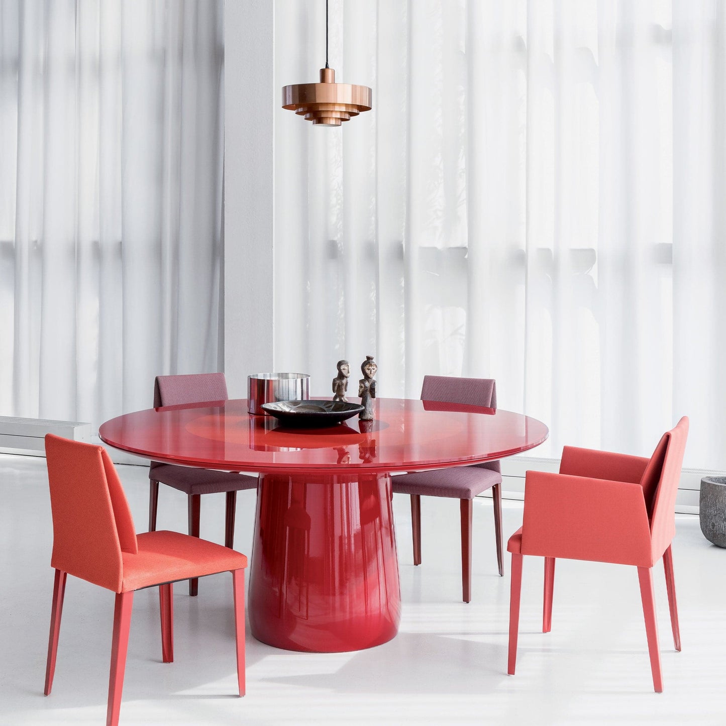 Roundel Dining Table – Italian Designer Glass Statement Piece