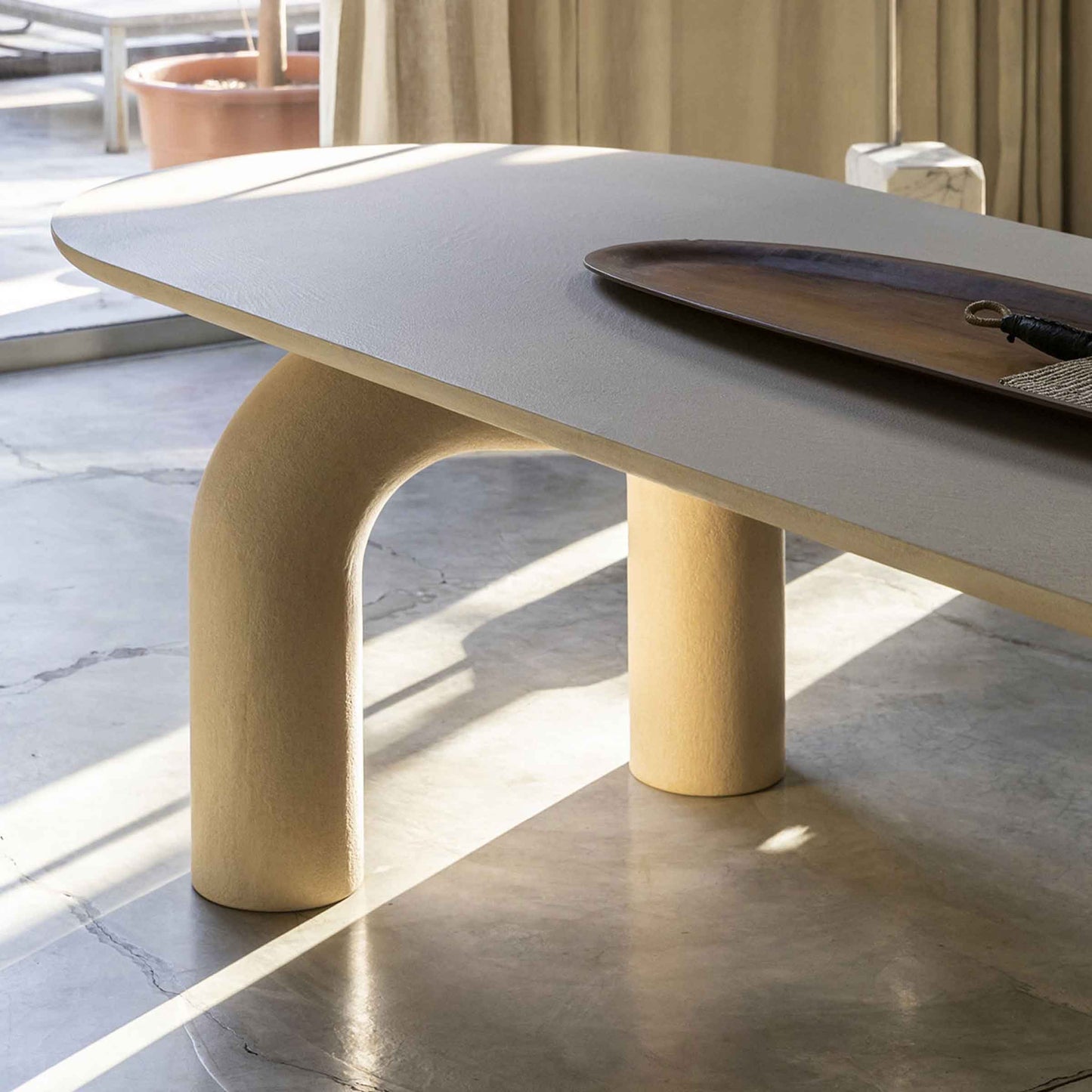 Sculptural Oval Dining Table – Premium Wood Statement Piece