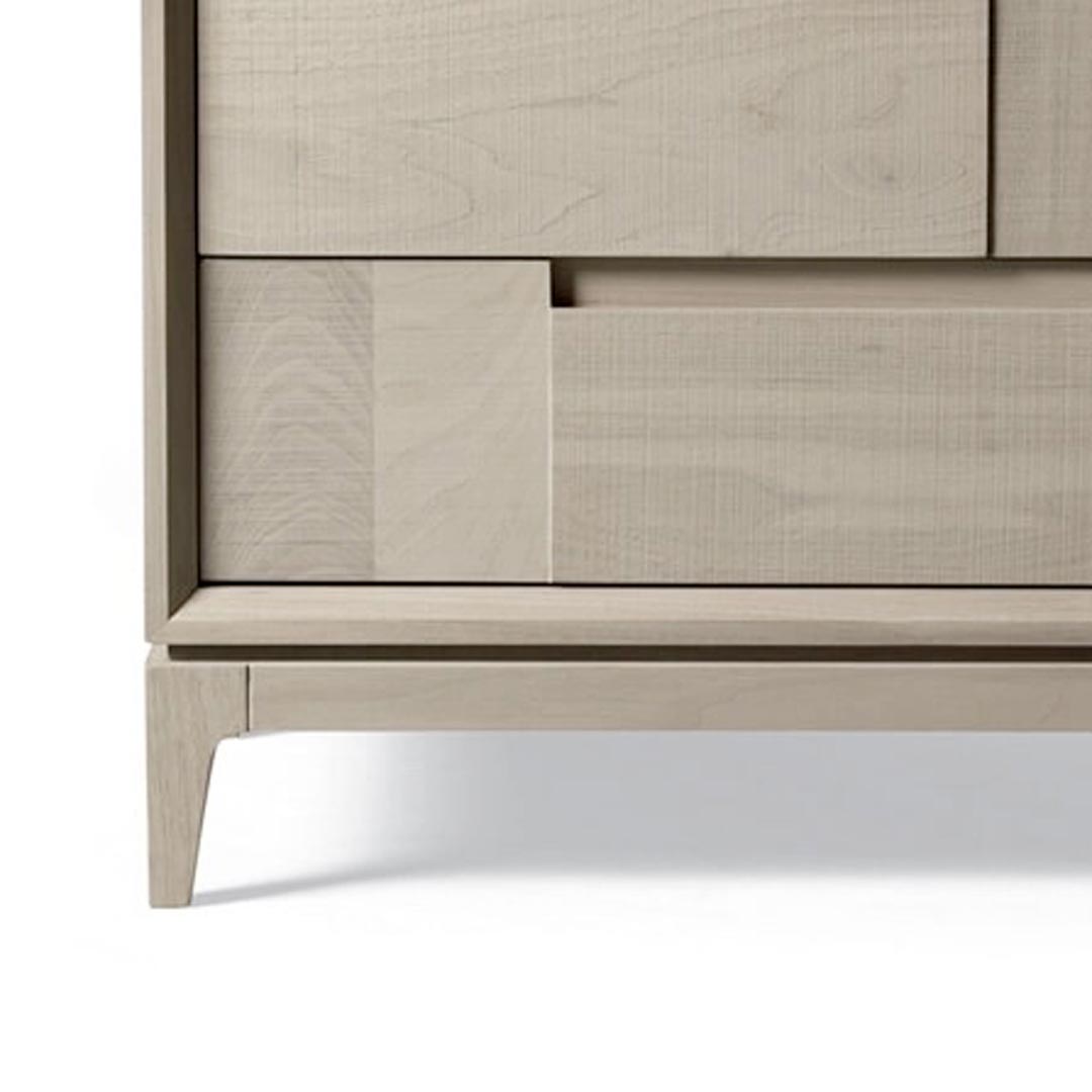 Luxury TRAMA E ORDITO Wood Bedside Table Modern Italian Style for Villa
